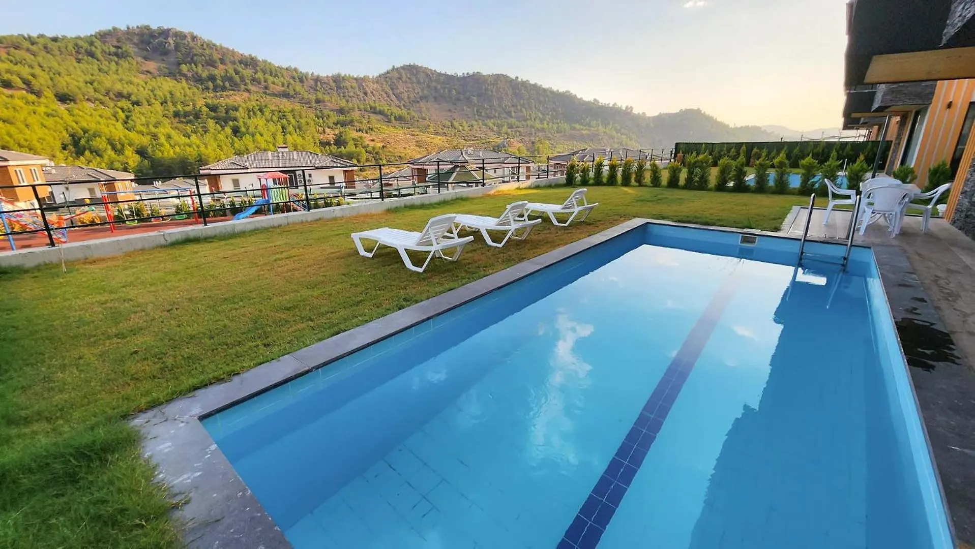 Villa Ala Oezel Havuzlu Даламан